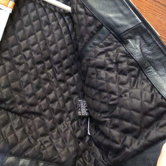 Motorcycle jacket - Picture 5 of 7